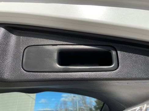 Certified 2022 Honda CR-V EX image 9