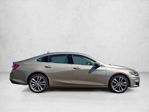 Used 2024 Chevrolet Malibu LT FWD image 4