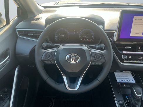 New 2026 Toyota Corolla Cross XLE image 12