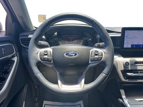 Certified 2023 Ford Explorer XLT w/ Equipment Group 202A RWD image 12