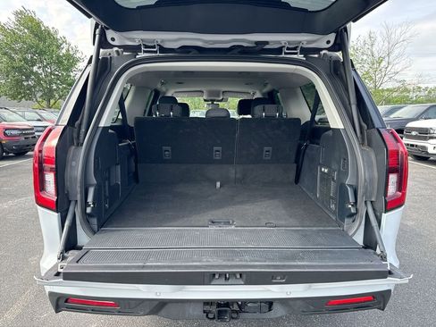 Used 2025 Ford Expedition Max Active AWD/4WD image 25