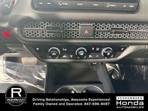 Used 2025 Honda HR-V Sport image 9