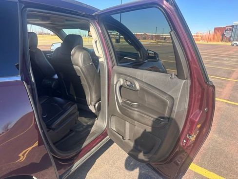 Used 2009 Chevrolet Traverse LT image 30