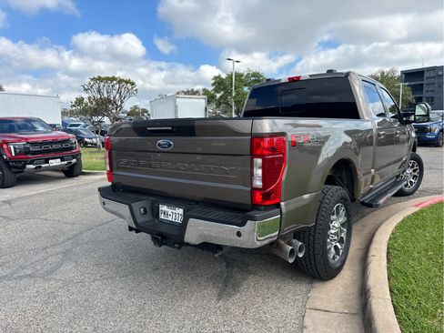 Used 2021 Ford F250 Lariat w/ Lariat Ultimate Package image 4