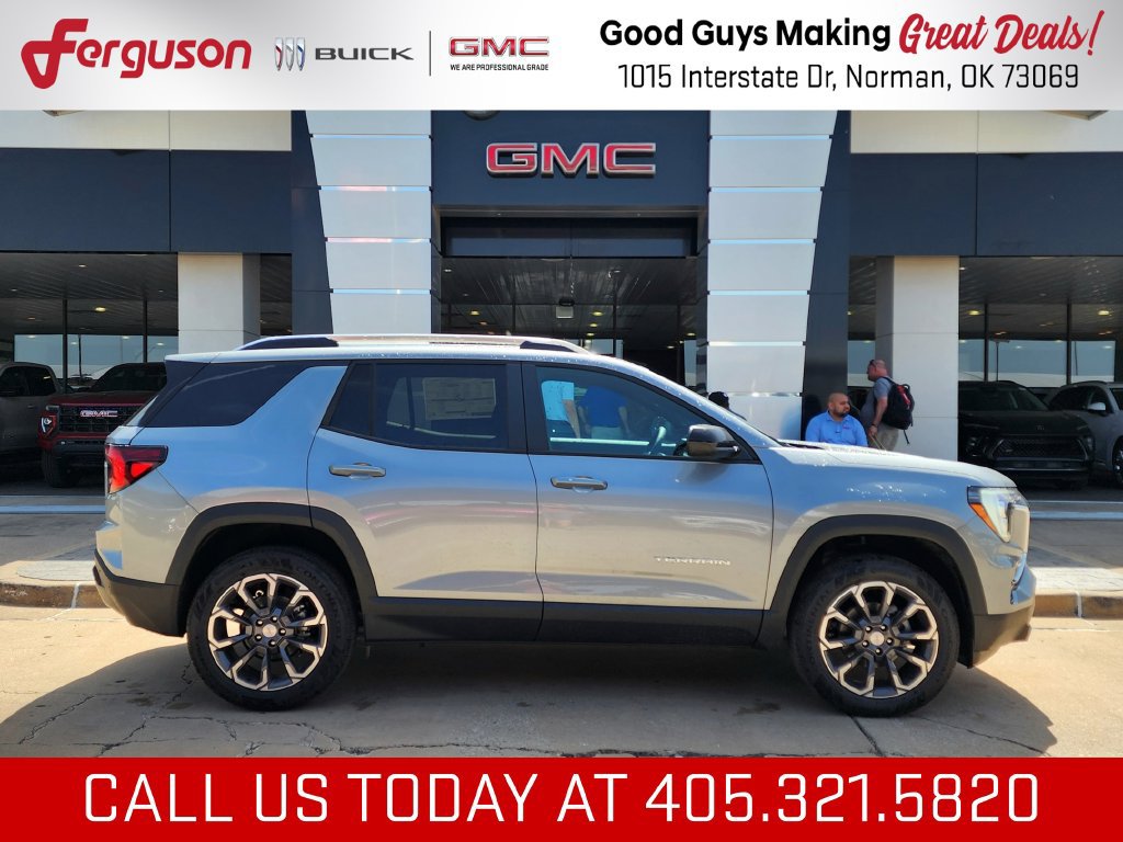 New 2027 GMC Terrain Elevation w/ Elevation Premium Package FWD image 3