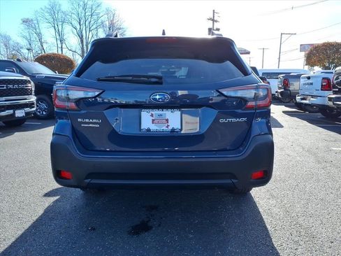 Certified 2025 Subaru Outback Premium image 19