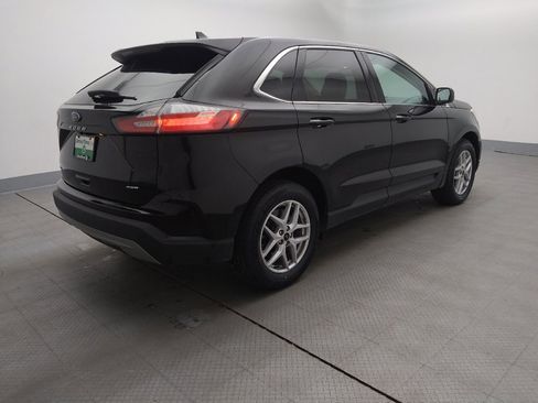 Used 2023 Ford Edge SEL image 10