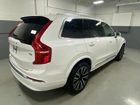 Used 2025 Volvo XC90 T8 Plus w/ Protection Package Premier AWD/4WD image 3