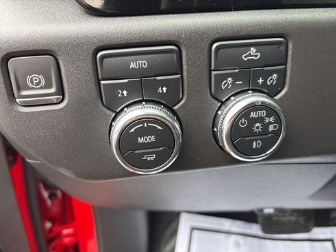 Used 2024 GMC Sierra 1500 Elevation AWD/4WD image 23