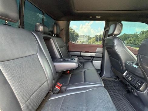 Used 2021 Ford F150 Lariat w/ Equipment Group 502A High AWD/4WD image 17