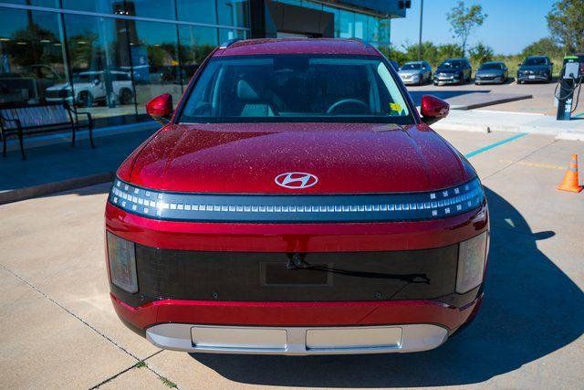 New 2026 Hyundai Ioniq 9 SEL w/ Tow & Go Package AWD/4WD image 8
