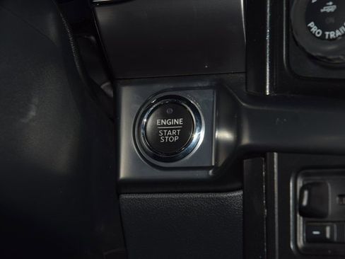 Used 2022 Ford F150 Lariat w/ Equipment Group 502A High image 30