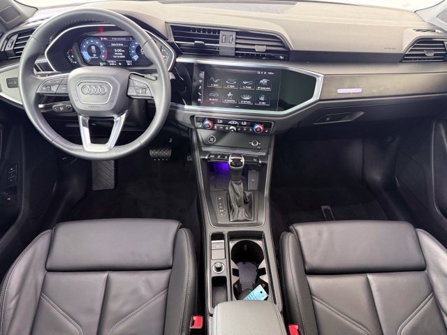Certified 2024 Audi Q3 2.0T Premium Plus AWD/4WD image 16