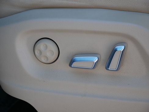 Used 2014 Audi Q5 3.0T Premium Plus image 21