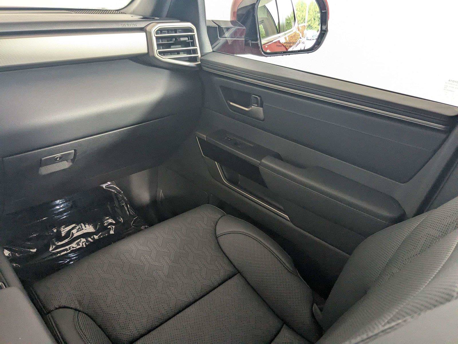 Certified 2025 Toyota Tundra Limited AWD/4WD image 36
