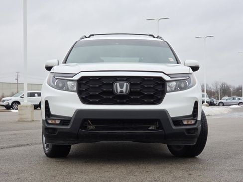 Used 2023 Honda Passport EX-L image 11