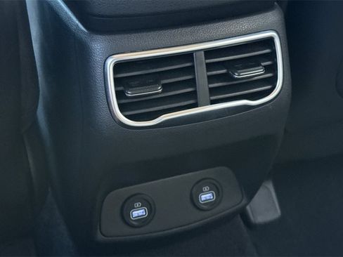 Used 2023 Hyundai Santa Fe Blue image 16