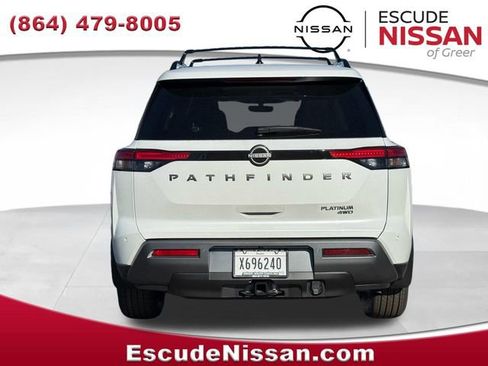 New 2026 Nissan Pathfinder Platinum AWD/4WD image 4