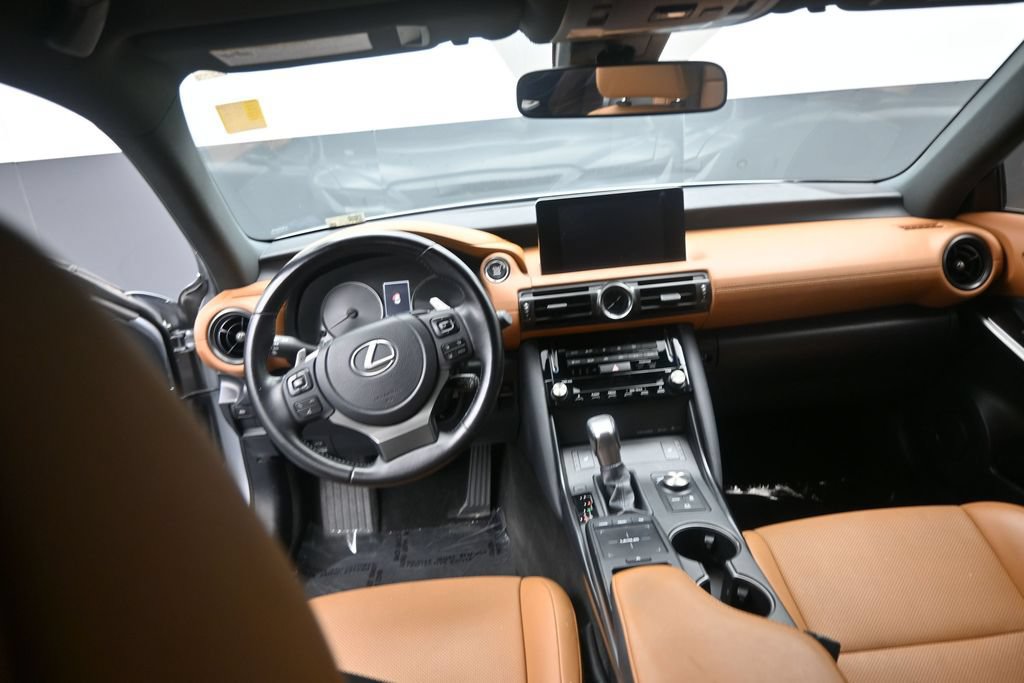 Used 2024 Lexus IS 350 F Sport RWD image 15
