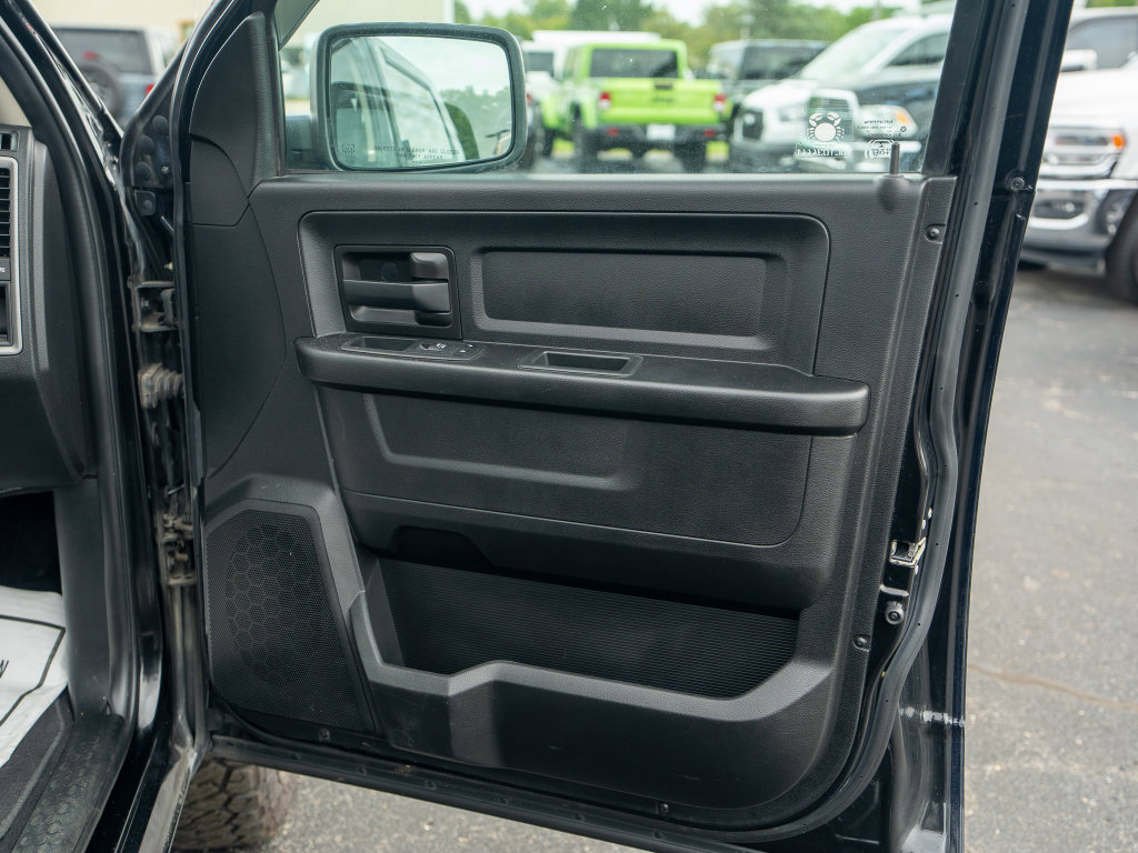 Used 2020 RAM 1500 Express w/ Wheel & Sound Group AWD/4WD image 12