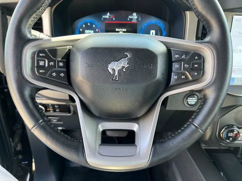 Used 2025 Ford Bronco Outer Banks AWD/4WD image 20