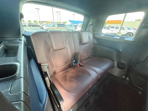 Used 2025 Volkswagen ID. Buzz Pro S RWD image 33