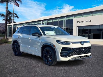 New 2026 Volkswagen Tiguan SE R-Line