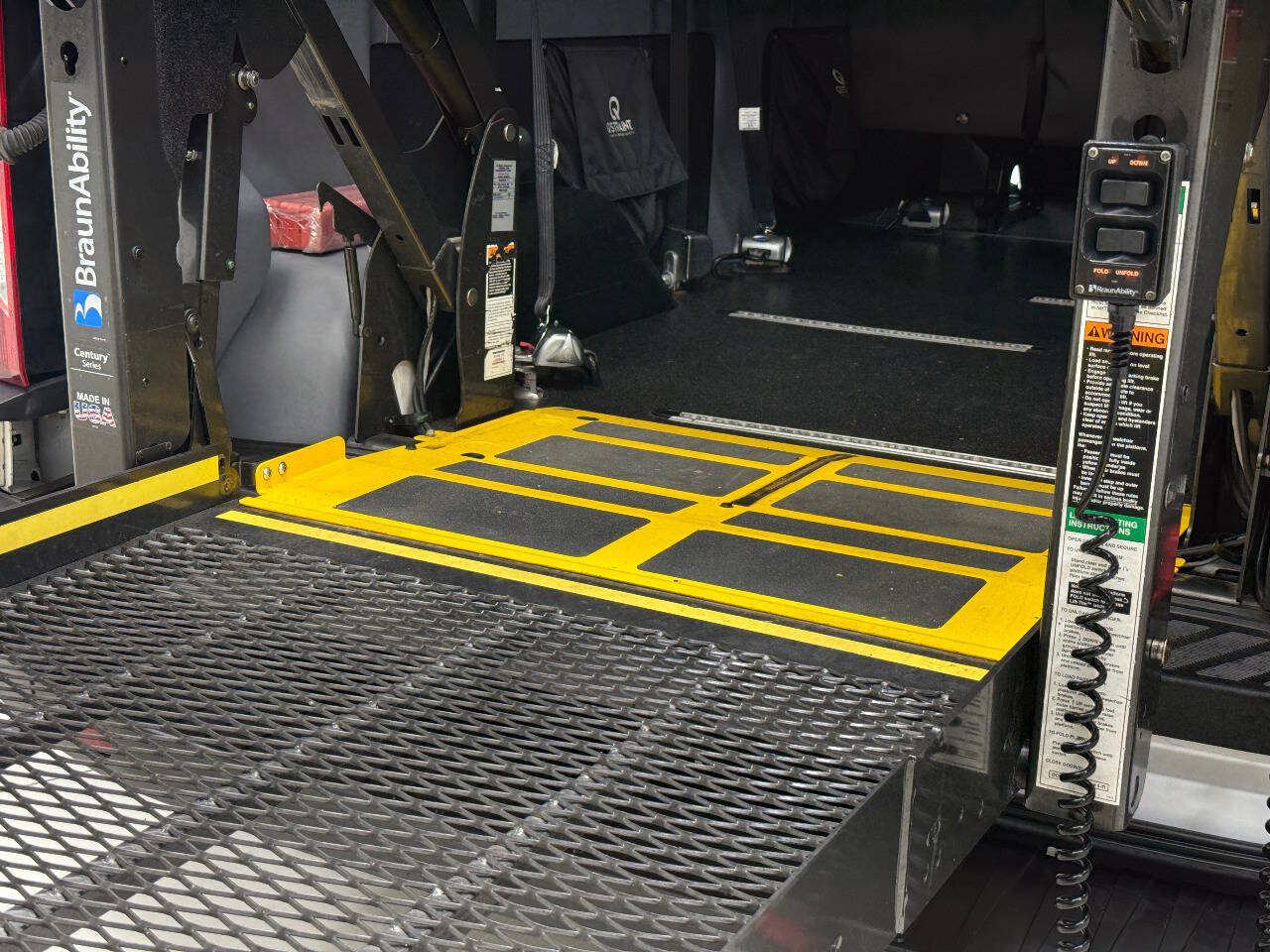 Used 2019 Ford Transit 350 XLT RWD image 96