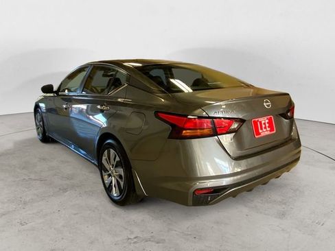 Certified 2023 Nissan Altima 2.5 S image 3