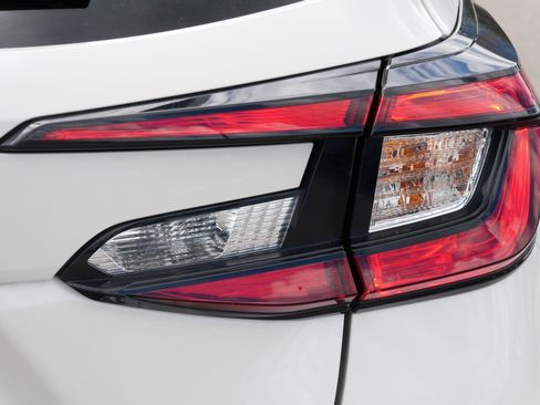 Certified 2024 Subaru Crosstrek 2.0i Premium AWD/4WD image 17