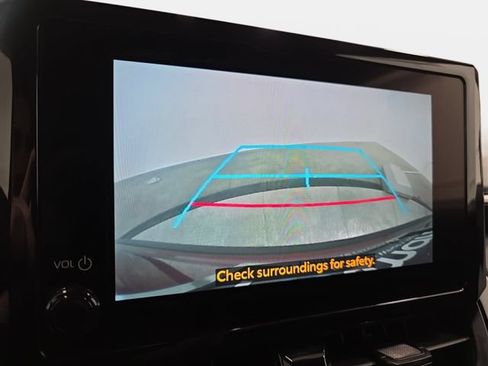 Used 2023 Toyota Corolla Cross LE w/ Moonroof Package AWD/4WD image 18