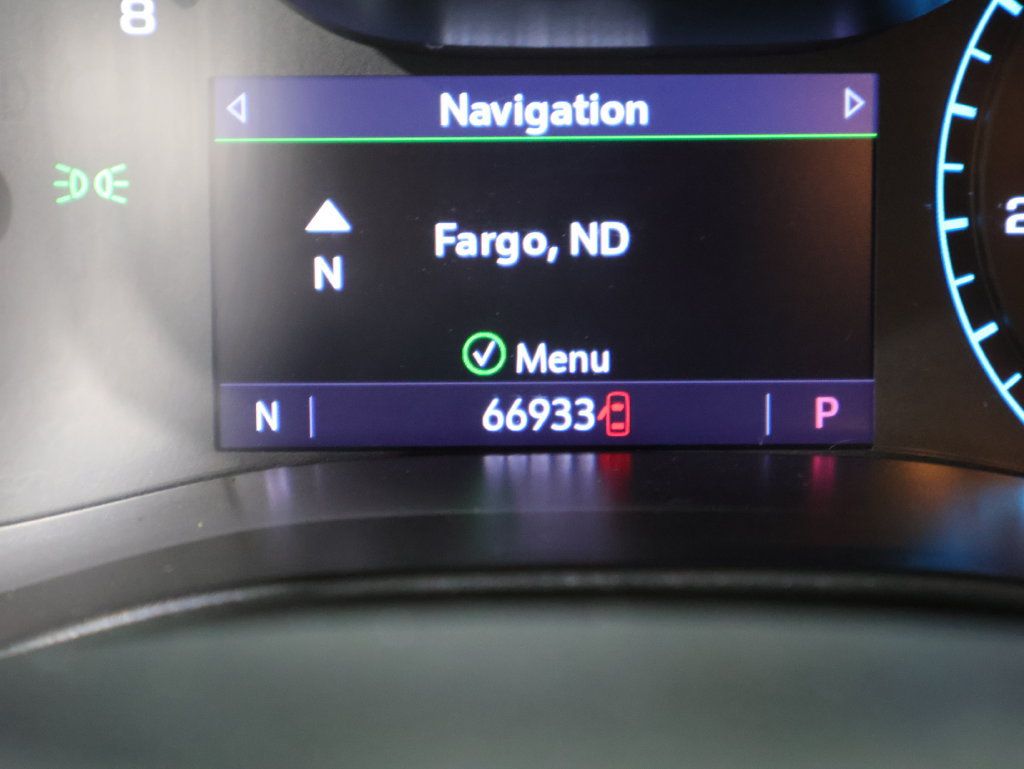 Used 2021 Chevrolet Colorado Z71 w/ Safety Package AWD/4WD image 37