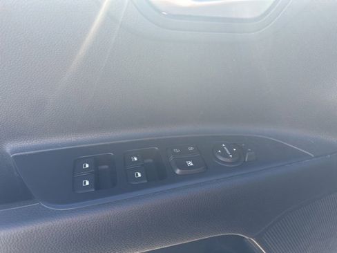 Certified 2023 Kia Rio LX image 3