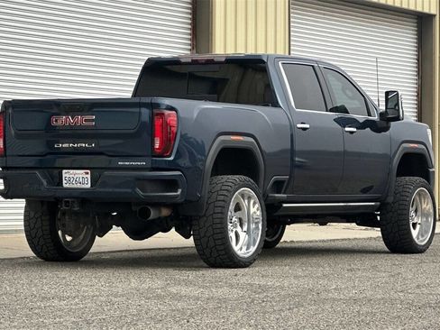 Used 2021 GMC Sierra 2500 Denali w/ Denali Ultimate Package image 7