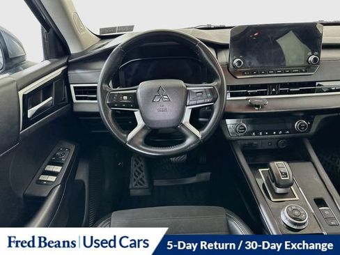Used 2022 Mitsubishi Outlander SE FWD image 28