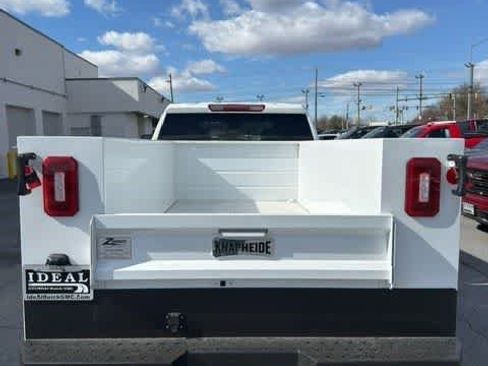 New 2024 GMC Sierra 3500 Pro w/ Convenience Package image 4