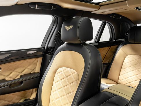 Used 2016 Bentley Mulsanne Speed image 13
