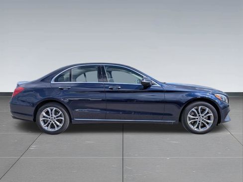 Used 2017 Mercedes-Benz C 300 4MATIC Sedan image 9