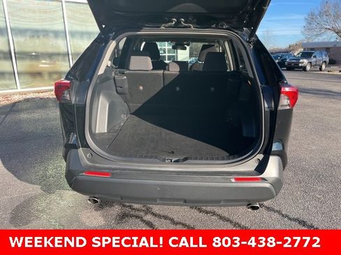 Used 2019 Toyota RAV4 XLE image 30