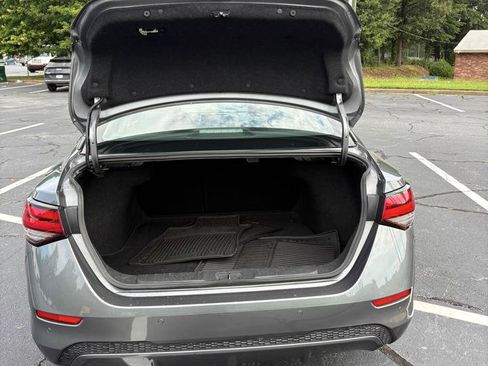 Used 2024 Nissan Sentra S FWD image 19
