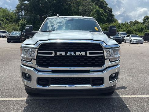 Used 2024 RAM 2500 Big Horn AWD/4WD image 2