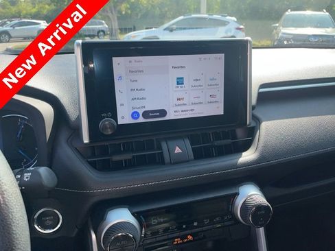 Used 2024 Toyota RAV4 XLE image 18