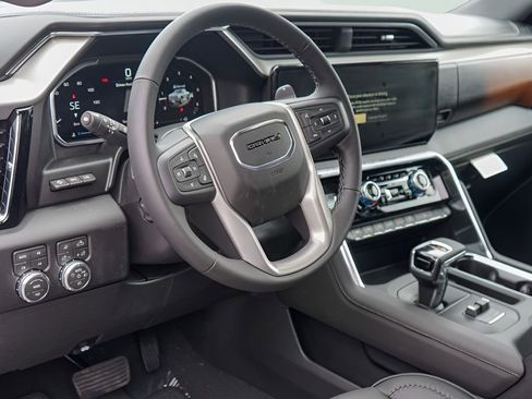 New 2026 GMC Sierra 1500 Denali w/ Denali Reserve Package AWD/4WD image 9
