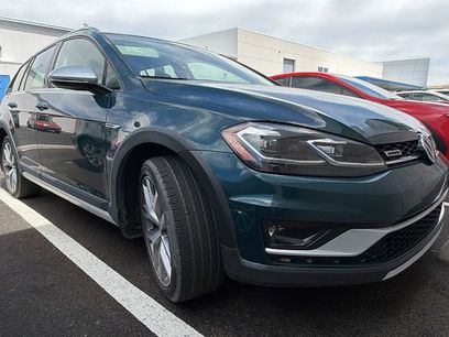 Used 2019 Volkswagen Golf Alltrack SE