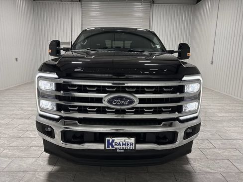 Used 2024 Ford F250 Lariat AWD/4WD image 32