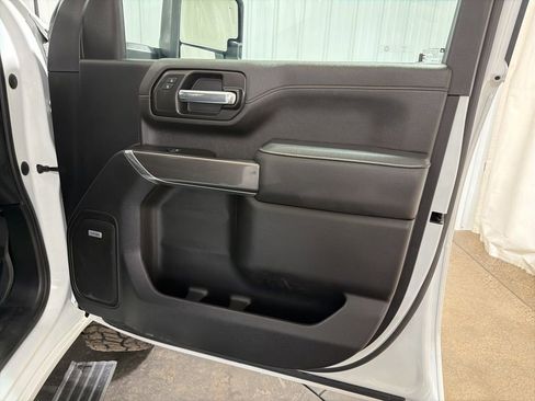 Used 2022 GMC Sierra 3500 AT4 w/ AT4 Preferred Package image 23