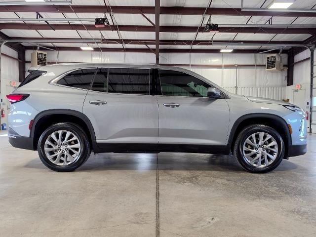 Used 2026 Buick Enclave Preferred FWD image 6