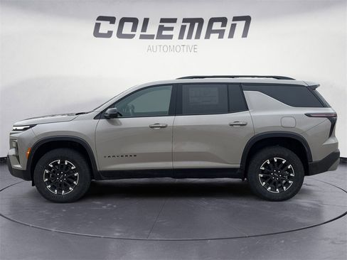 New 2026 Chevrolet Traverse Z71 w/ Driver Confidence Package image 2