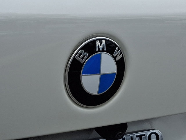Used 2023 BMW X5 xDrive40i w/ Premium Package AWD/4WD image 32
