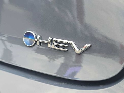 Certified 2026 Toyota Prius XLE FWD image 13